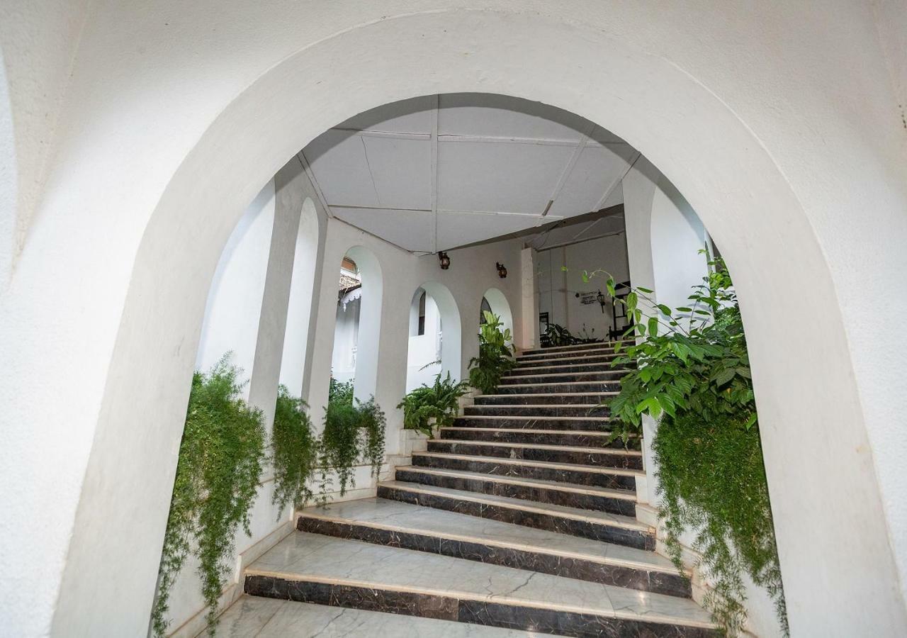 Hotel MPT Rock End Manor, Pachmarhī Exterior foto